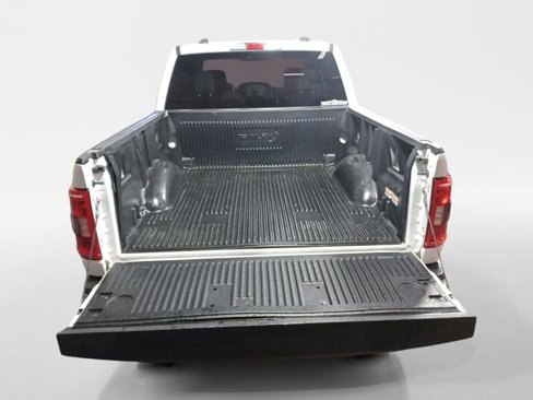 Used 2022 Ford F150 XLT w/ XTR Package image 9