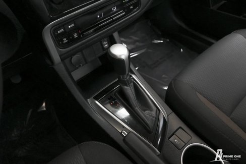 Used 2019 Toyota Corolla LE image 24