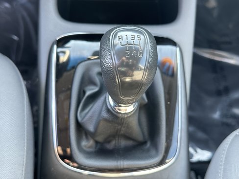 Used 2017 Kia Forte LX image 29