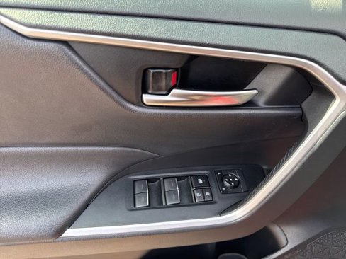 Used 2023 Toyota RAV4 XLE image 14