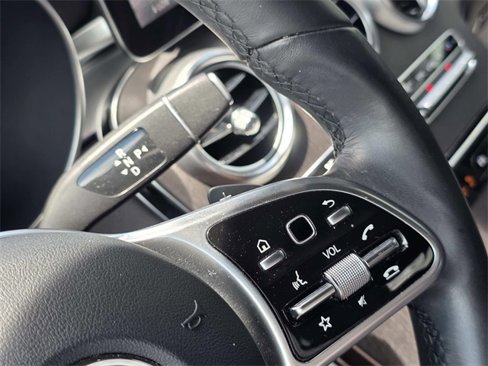 Certified 2022 Mercedes-Benz GLC 300 4MATIC w/ Driver Assistance Package image 19