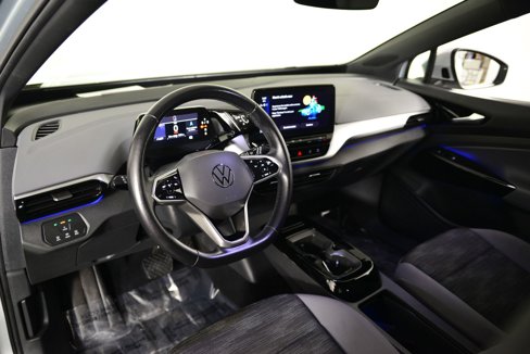 Used 2022 Volkswagen ID.4 Pro image 3