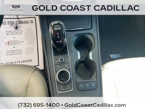 Used 2020 Cadillac XT4 Luxury w/ Cold Weather Package image 23