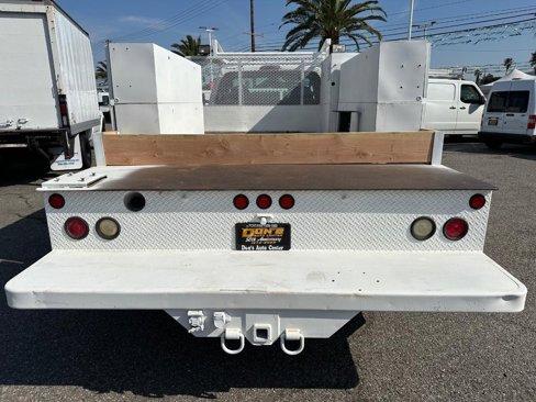 Used 2010 Ford F550 2WD Regular Cab Super Duty image 7