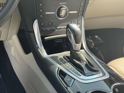 Used 2015 Ford Edge Titanium w/ Equipment Group 302A image 10