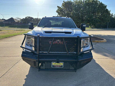Used 2023 GMC Sierra 3500 Pro w/ Convenience Package image 4