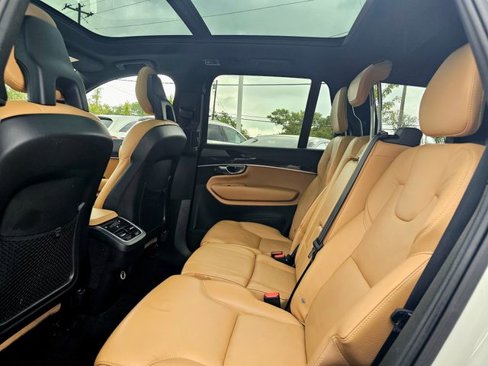 Used 2018 Volvo XC90 T6 Momentum w/ Convenience Package image 23