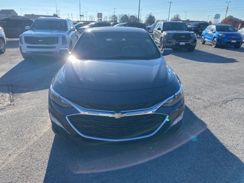 Used 2021 Chevrolet Malibu LT image 9