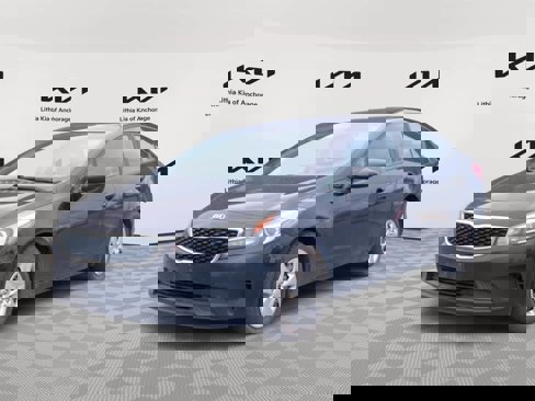 Used 2018 Kia Forte LX image 1