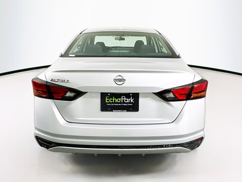 Used 2020 Nissan Altima 2.5 S image 7