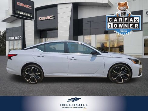 Used 2024 Nissan Altima 2.5 SR image 9