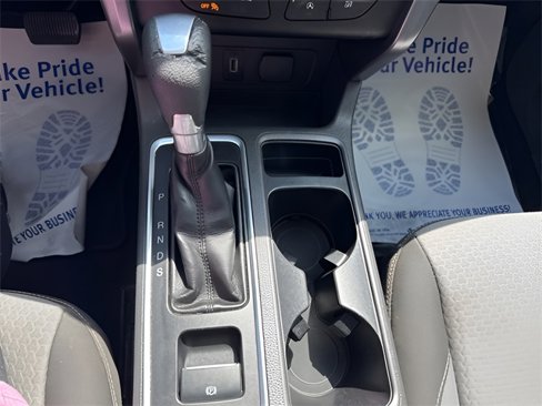 Used 2017 Ford Escape SE w/ Equipment Group 201A image 28