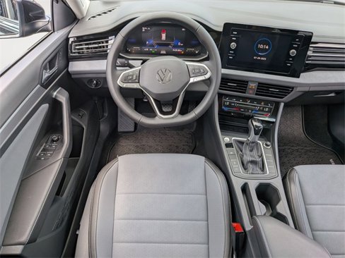 New 2025 Volkswagen Jetta SE image 26