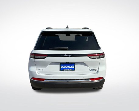 Used 2023 Jeep Grand Cherokee Laredo image 6