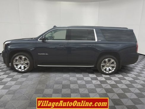 Used 2017 GMC Yukon XL SLT w/ Open Road Package image 9