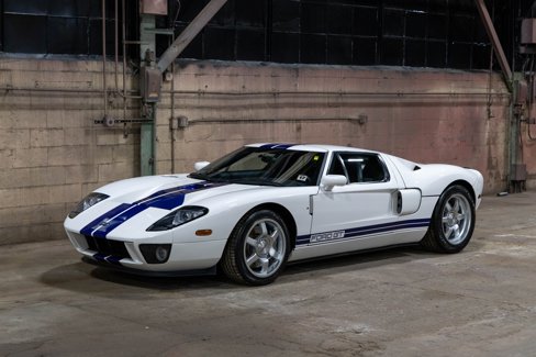 Used 2006 Ford GT image 6
