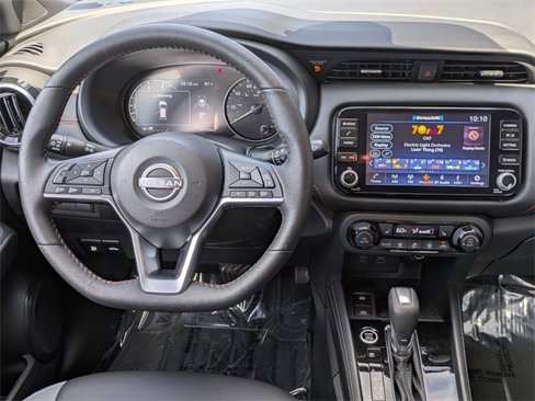 Certified 2024 Nissan Kicks SR image 23