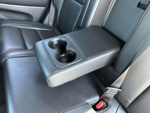 Used 2019 Jeep Grand Cherokee Limited image 11