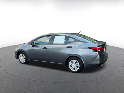 Used 2024 Nissan Versa S w/ Trunk Package image 10