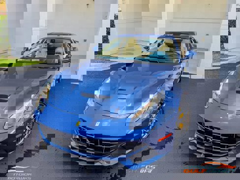 Used 2015 Ferrari F12 Berlinetta image 7