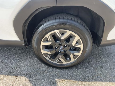 Used 2025 Subaru Forester w/ Convenience Package #1 image 6