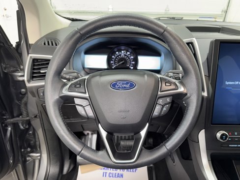 Used 2022 Ford Edge SEL w/ Convenience Package image 15