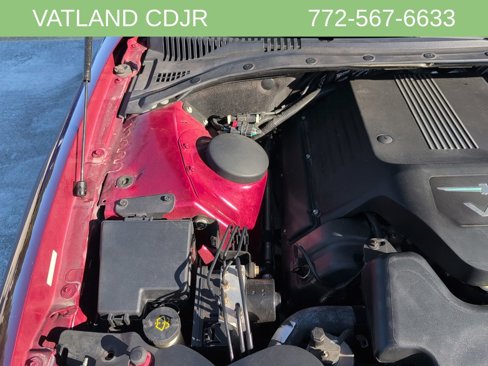 Used 2004 Ford Thunderbird image 36