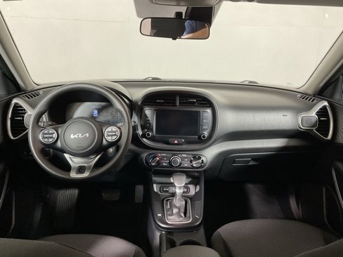 Used 2023 Kia Soul LX image 20
