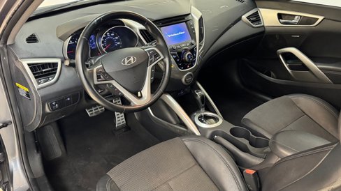 Used 2015 Hyundai Veloster w/ Option Group 02 image 29
