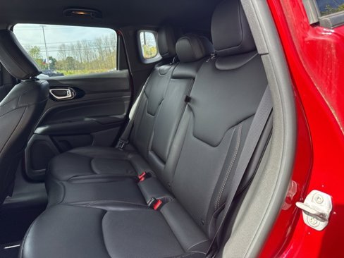 Used 2022 Jeep Compass Limited image 26