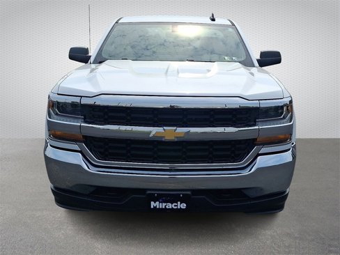 Used 2018 Chevrolet Silverado 1500 LS image 2