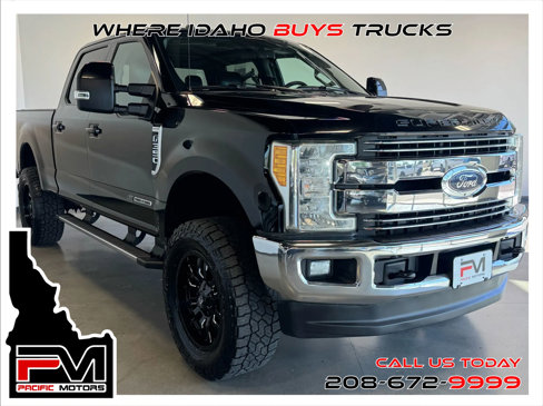 Used 2017 Ford F350 Lariat w/ Camper Package image 1