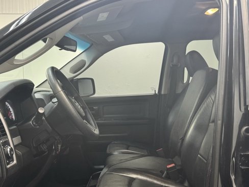 Used 2019 RAM 1500 Express w/ Wheel & Sound Group image 13