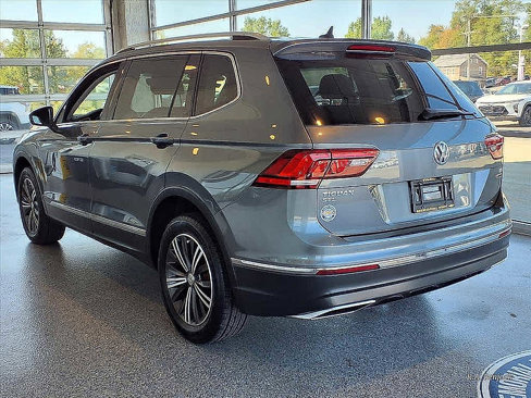 Used 2018 Volkswagen Tiguan SEL image 4