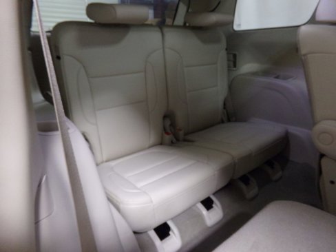 Used 2021 GMC Acadia Denali w/ Denali Technology Package image 13