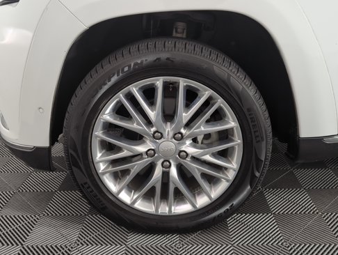 Used 2018 Jeep Grand Cherokee Summit image 9