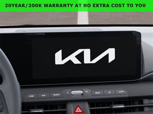 New 2025 Kia K4 LXS image 20