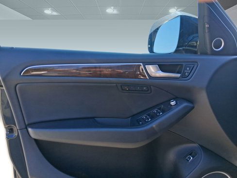 Used 2016 Audi Q5 2.0T Premium Plus w/ Technology Package image 11
