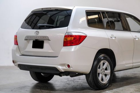 Used 2010 Toyota Highlander 2WD image 14
