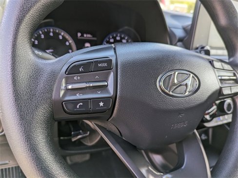Used 2023 Hyundai Kona SEL image 16