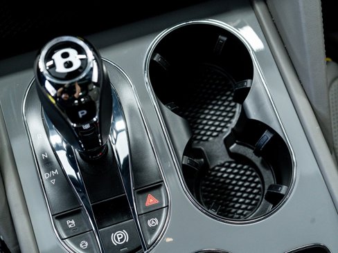 Certified 2024 Bentley Bentayga Extended Wheelbase image 35