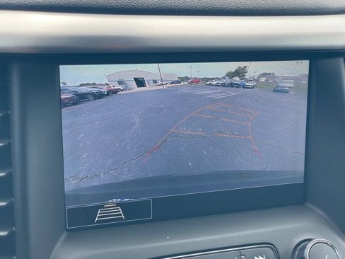 Used 2020 GMC Acadia SLT w/ Driver Alert Package II image 16