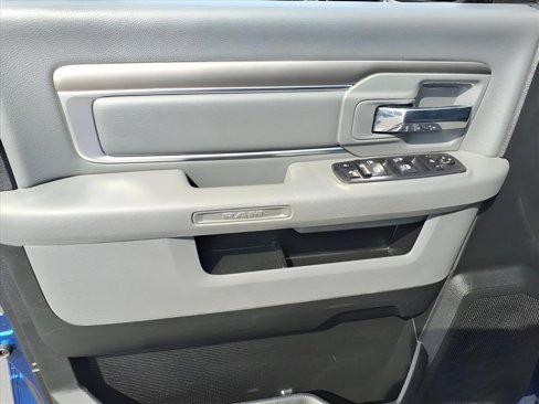 Used 2019 RAM 1500 Big Horn image 11