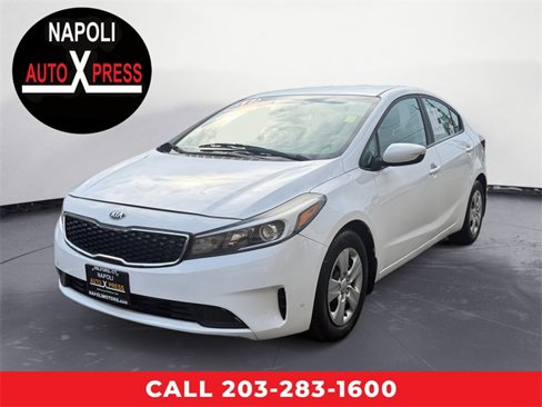 Used 2017 Kia Forte LX image 7