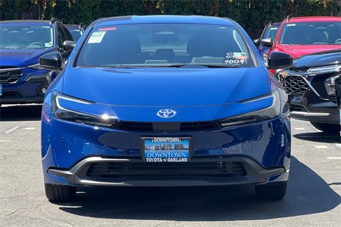 Used 2026 Toyota Prius LE image 3