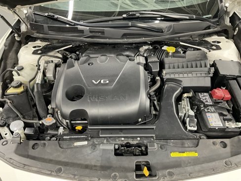 Used 2023 Nissan Maxima SV w/ Floor Mat Group image 10