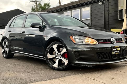 Used 2015 Volkswagen Golf S image 10