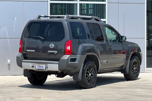 Used 2015 Nissan Xterra S image 4