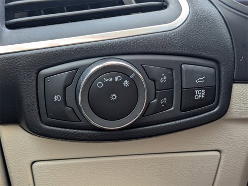 Used 2023 Ford Edge Titanium image 22