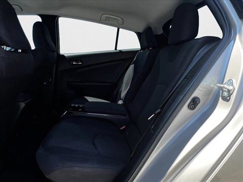 Used 2018 Toyota Prius Prime Plus image 16